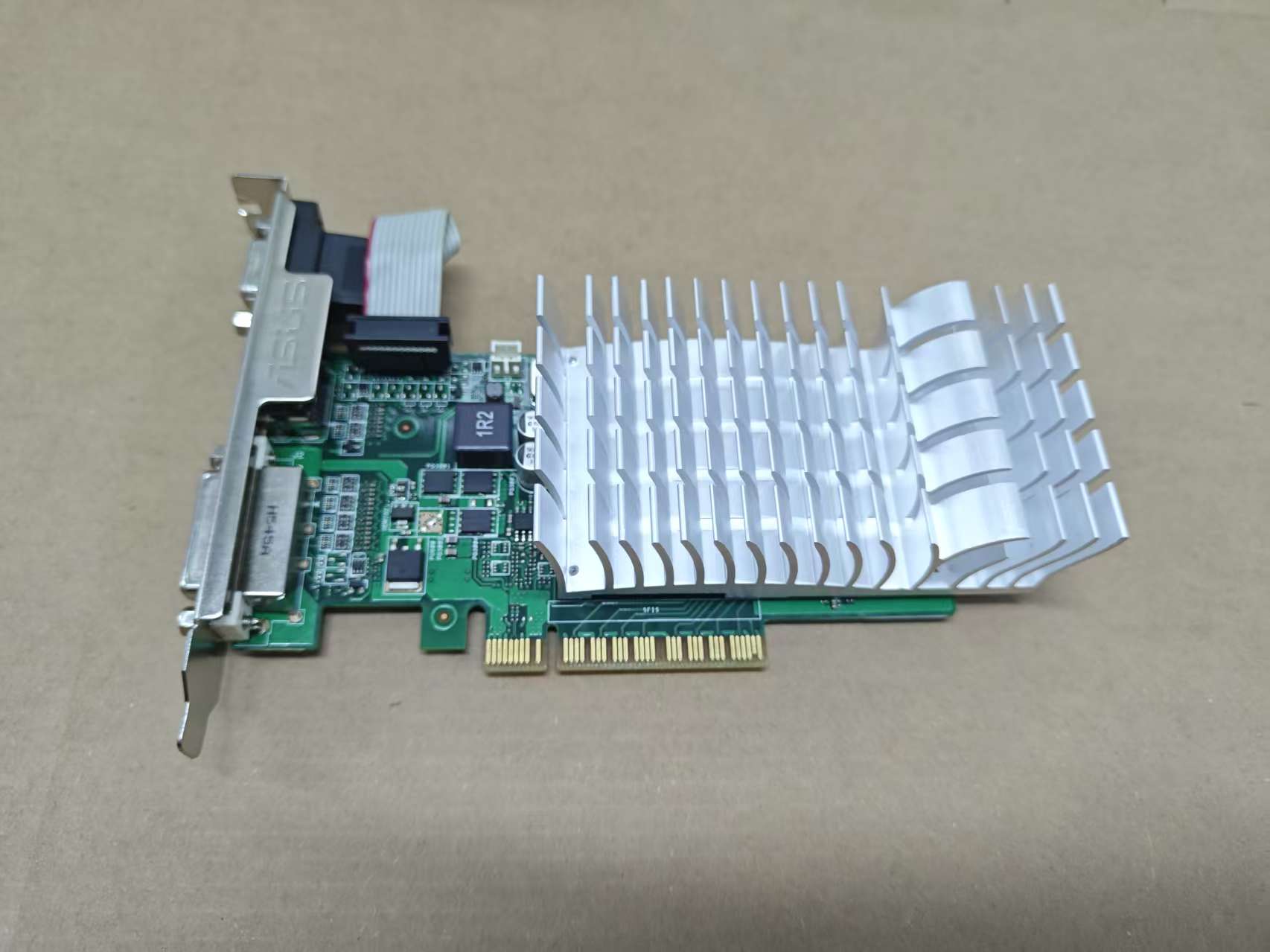 ASUS GT720 2GD3 V2 DP CARD Gra - Pc Gaming Nvidia recension och pris